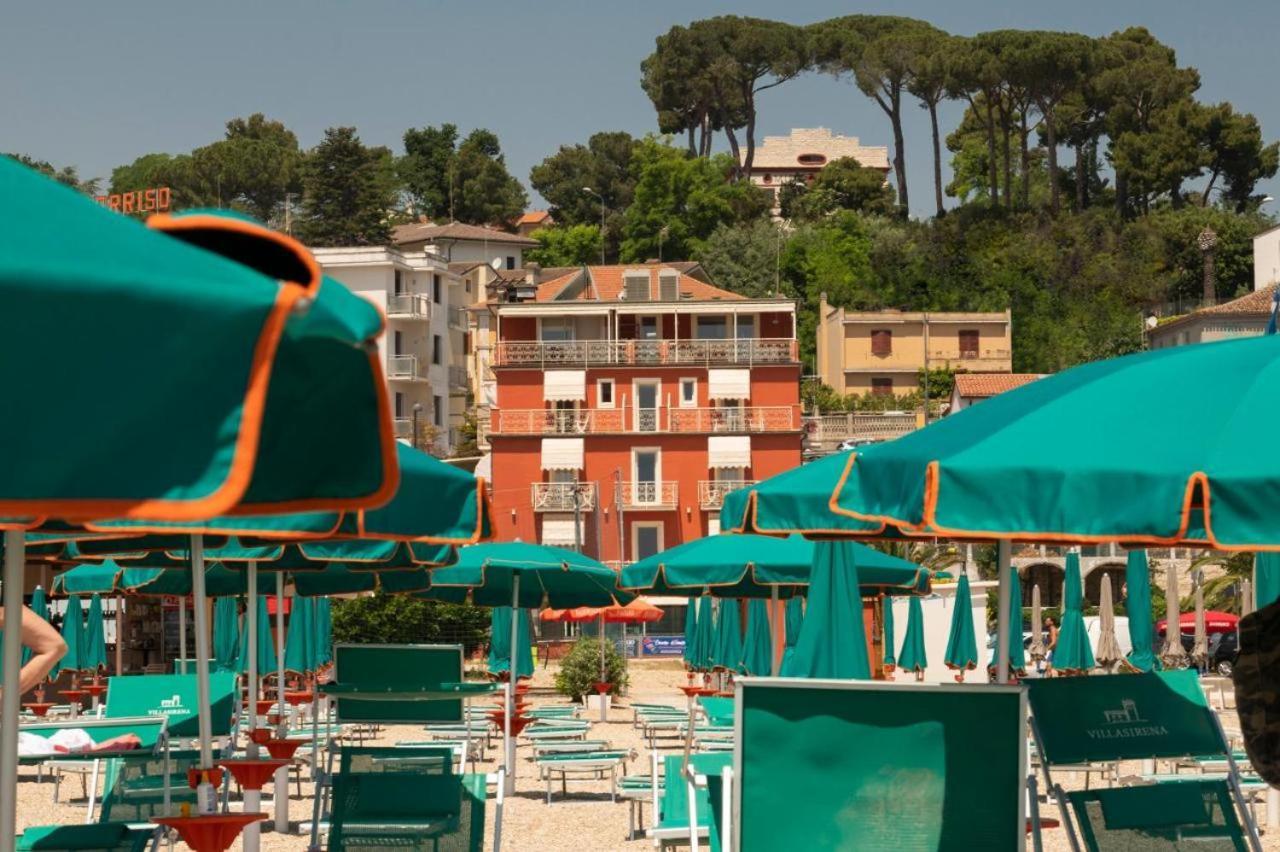 Hotel Villa Sirena Numana Buitenkant foto